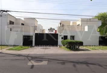 Casa en  Jardines Del Bosque Norte, Guadalajara, Jalisco