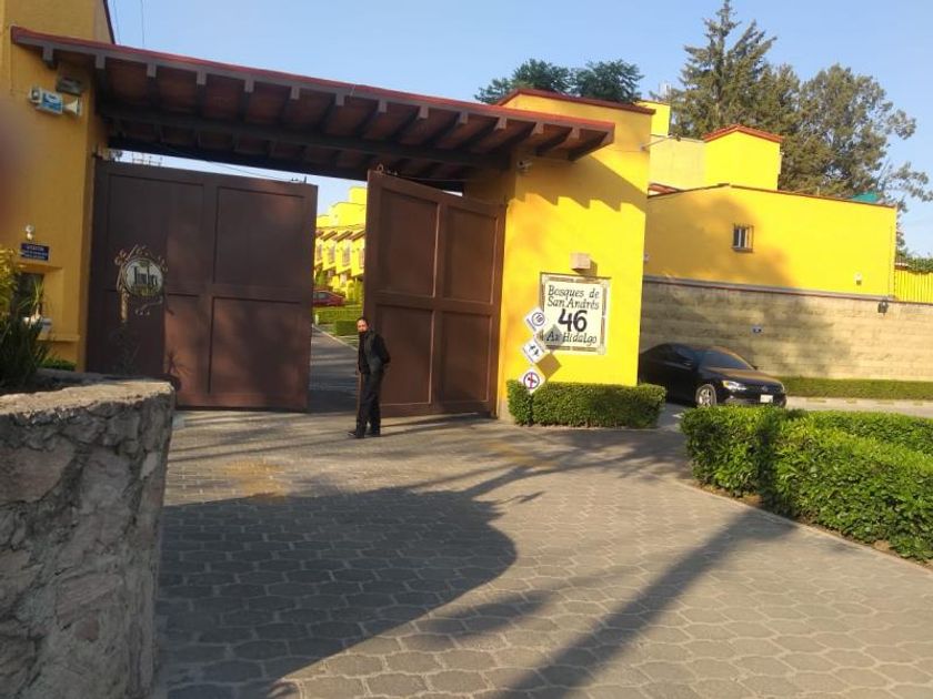 venta Casa en Granjas Lomas de Guadalupe, Cuautitlán Izcalli (MX21-JZ2467)-  