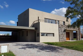 Casa en  Belén De Escobar, Partido De Escobar