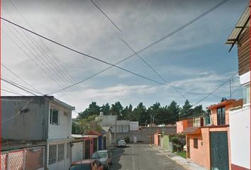 Casa en  Calle Fuente De Trevi 100-140, Fracc Infonavit San Gabriel, Metepec, México, 52159, Mex