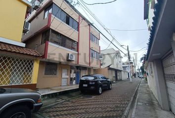 Habitacion en  R4x4+m73, Guayaquil 090513, Ecuador