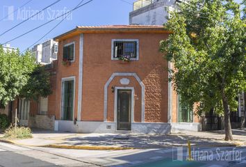 Casa en  Villa Urquiza, Capital Federal