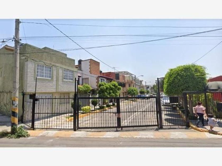 venta Casa en Ex Ejido de Santa Cecilia, Tlalnepantla de Baz (EB-GQ6480s)-  