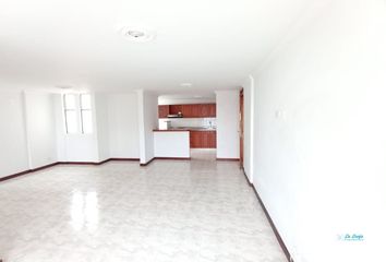 Apartamento en  Poblado, Medellín