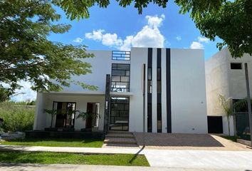 Casa en condominio en  Temozón Norte, Mérida, Yucatán, Mex