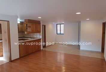 Apartment for rent in Chicó Norte, Bogotá