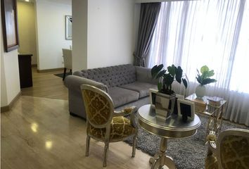 Apartamento en  San Patricio, Bogotá