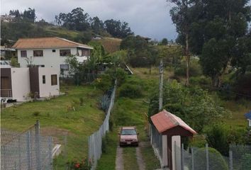 Terreno Comercial en  Chaullabamba, Calle Pueblo De Los Quitus, Cuenca, Ecuador