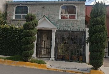 Casa en  Calle De Los Greggis 225, Arboledas De San Javier, Pachuca De Soto, Pachuca De Soto, Hidalgo, 42084, Mex