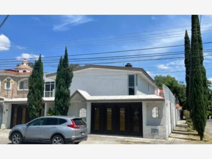 venta Casa en Zapopan Centro, Zapopan, Jalisco (MX22NP3534) icasas.mx