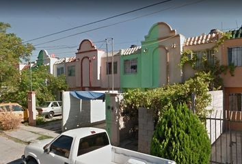 Casa en  Calle Amado Nervo 743, La Cortina, Torreón, Coahuila De Zaragoza, 27054, Mex