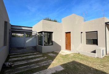 Casa en  Argüello, Córdoba Capital