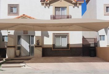 Casa en fraccionamiento en  Vicente Guerrero, Juárez, Chihuahua