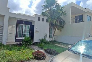 Casa en fraccionamiento en  Avenida Río Niágara, Residencial Gran Santa Fe Iii, Benito Juárez, Quintana Roo, 77535, Mex