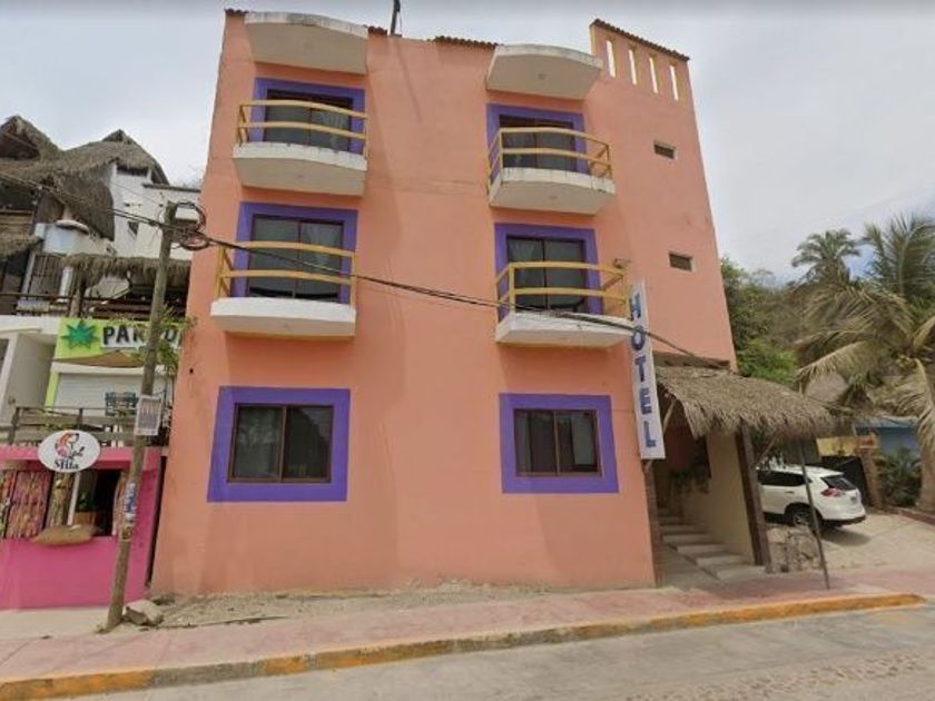 venta Local comercial en Sayulita, Bahía de Banderas (EB-LC9931s)