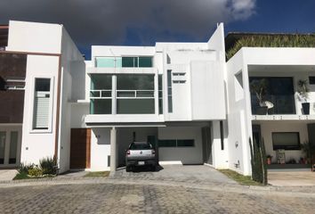 Casa en fraccionamiento en  Mi Casa En Lomas, Plaza Arcángeles, Lomas De Angelópolis, San Andrés Cholula, Puebla, México