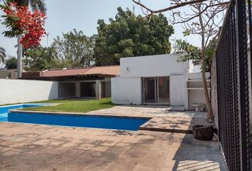 Casa en  Paseo De Las Colinas, Santa Fe, Xochitepec, Morelos, 62794, Mex