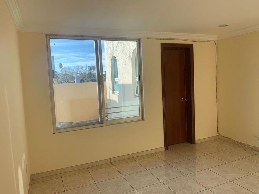 renta Casa en Fraccionamiento Vallarta Norte, Guadalajara, Jalisco  (pxv5pQE_LEASE)