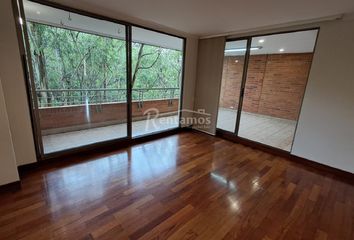 Apartamento en El Tesoro, Medellín