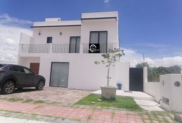 Casa en  Calle Salto Del Moro, Residencial Campestre, Querétaro, 76230, Mex