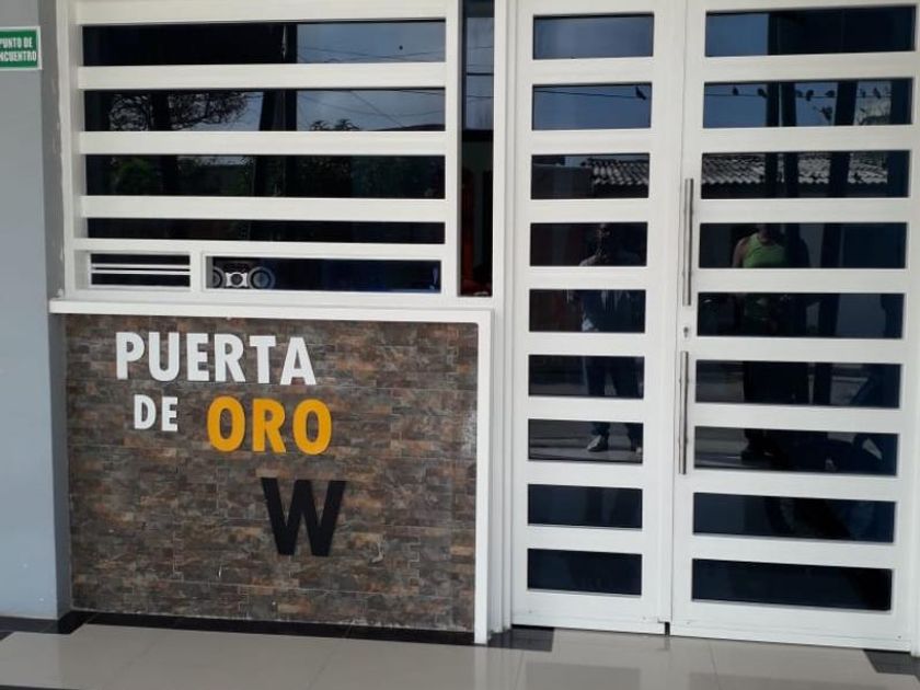 Apartamento en arriendo San Salvador, Localidad Río-mar
