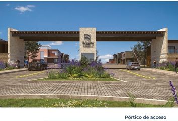 Lote de Terreno en  Circuito Universidades, Querétaro, México