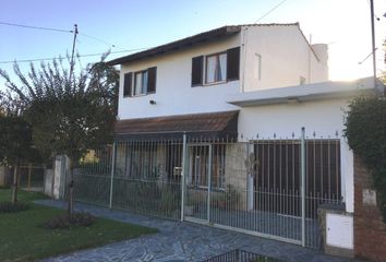 Casa en  Pelayo 1801-1899, Mar Del Plata, General Pueyrredón, B7605, Buenos Aires, Arg