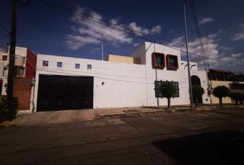 Casa en  Jardines De San Manuel, Puebla