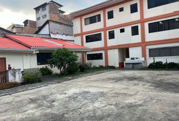 Casa en  32gf+42x, Vía Al Valle, Chilcapamba, Ecuador