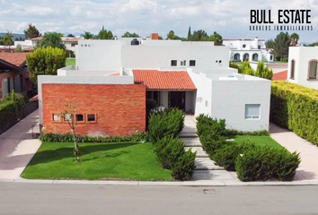 Casa en condominio en  Fraccionamiento El Campanario, Municipio De Querétaro