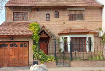 Casa en  Villa Udaondo, Partido De Ituzaingó