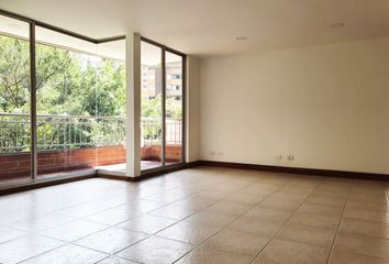 Apartamento en  Castropol, Medellín