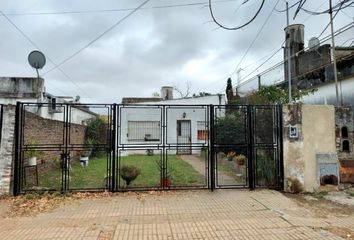 Casa en  San Nicolás De Los Arroyos, Partido De San Nicolás