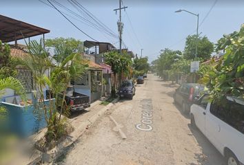 Casa en fraccionamiento en  Los Tamarindos, Puerto Vallarta
