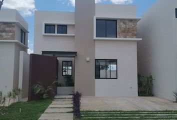 Casa en condominio en  Calle 21, Conkal, Yucatán, 97345, Mex