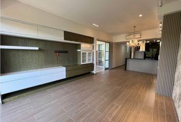 Apartamento en Carrera 102, Ciudad Jardín, Comuna 22, Cali Ciudad, Cali, Sur, Valle Del Cauca, Rap Pacífico, 760032, Colombia