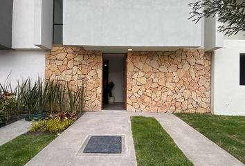 Casa en  Paseo De Las Pitahayas, Zibatá, El Marqués, Querétaro, 76269, Mex