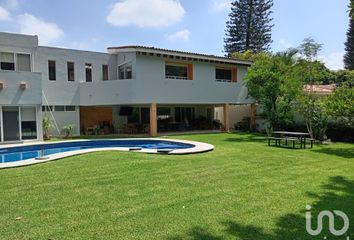 Casa en  Tabachines, Cuernavaca, Cuernavaca, Morelos