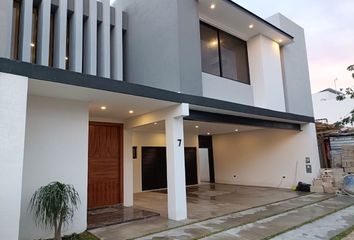 Casa en condominio en  X Canatún, Mérida, Yucatán, Mex