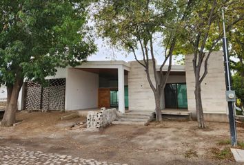 Casa en  Calle Paseo Del Montero, Zona Industrial, Parras, Coahuila De Zaragoza, 27989, Mex