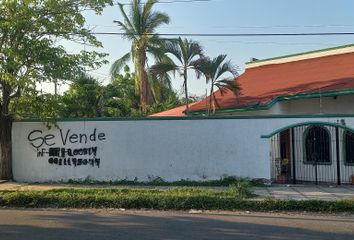 Oficina en  Avenida De La Juventud 107, La Unión Norte, Tecomán, Colima, 28130, Mex