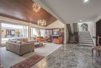Casa en Chicó Reservado, Bogotá