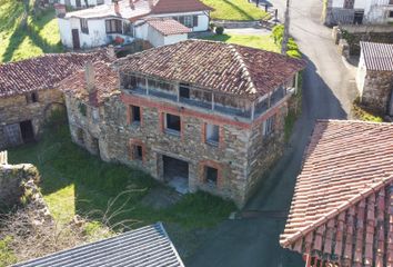 Chalet en  Salas, Asturias