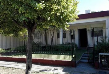 Casa en  Ezpeleta, Partido De Quilmes