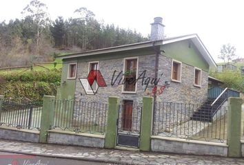 Chalet en  Navia, Asturias