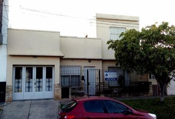 Casa en  Morón, Partido De Morón