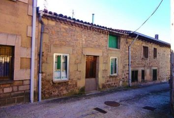 Chalet en  Quintanar De La Sierra, Burgos Provincia