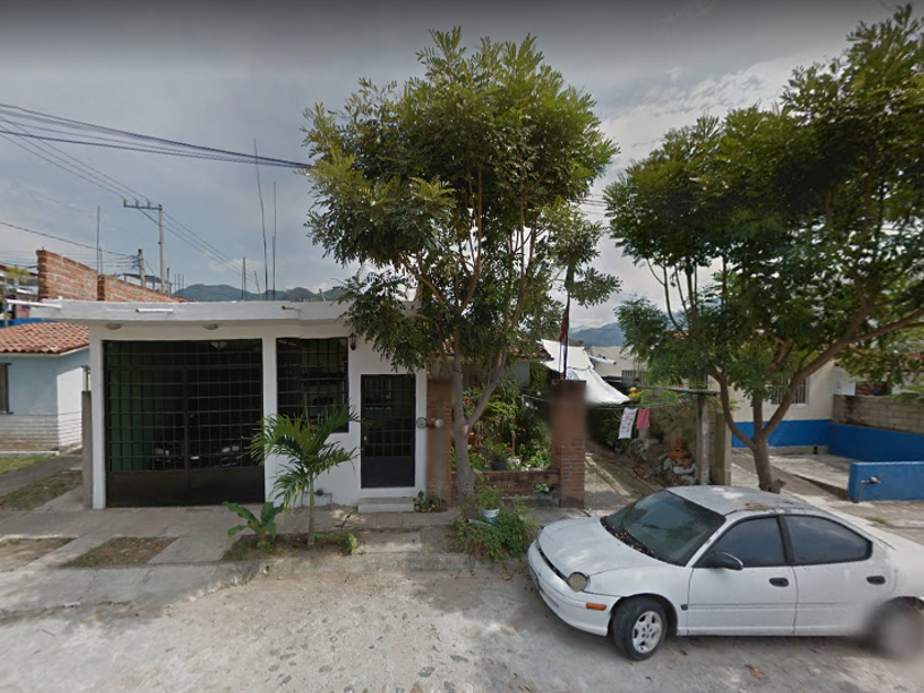 venta Casa en Magnolias, Puerto Vallarta, Puerto Vallarta (F81452)-  