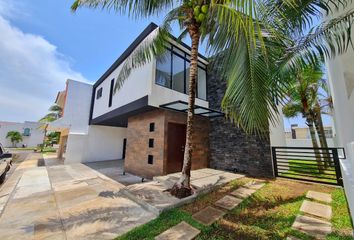 Casa en fraccionamiento en  Playa De Vacas, Veracruz, México