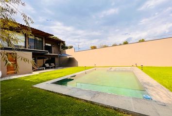 Casa en  La Candelaria, Valle De Bravo